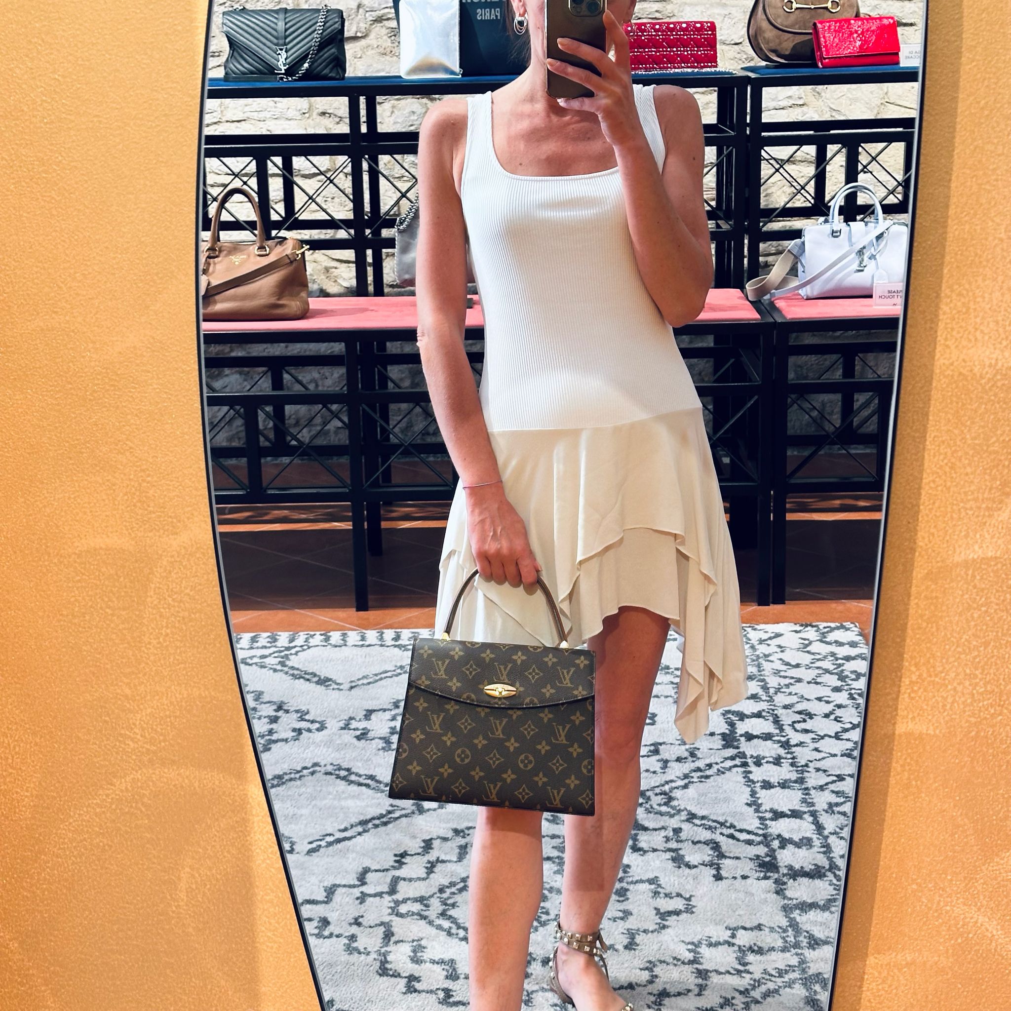 Louis Vuitton Borsa a mano Malesherbes Monogram Canvas
