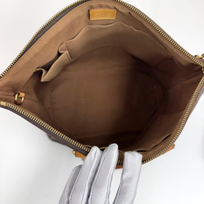Louis Vuitton Borsa a mano e tracolla Monogram Palermo PM