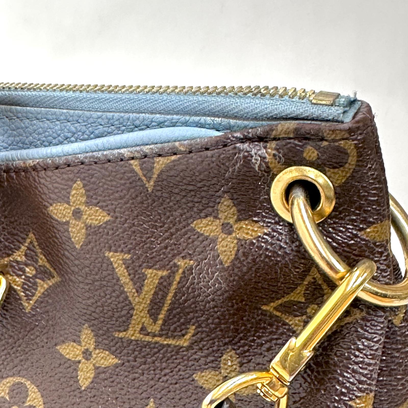 Louis Vuitton Borsa a mano e tracolla Pallas Monogram