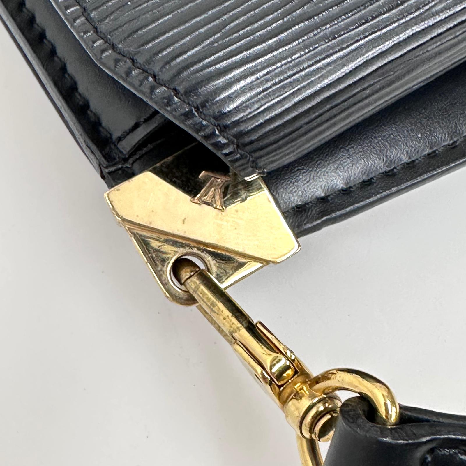 Louis Vuitton Borsa a spalla Grenelle Epi Noir Vintage anni 90