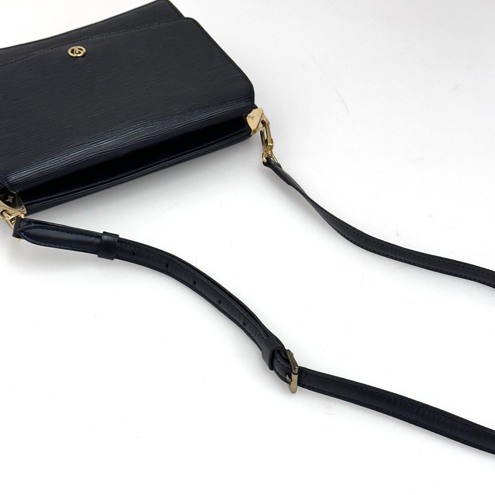 Louis Vuitton Borsa a spalla Grenelle Epi Noir Vintage anni 90