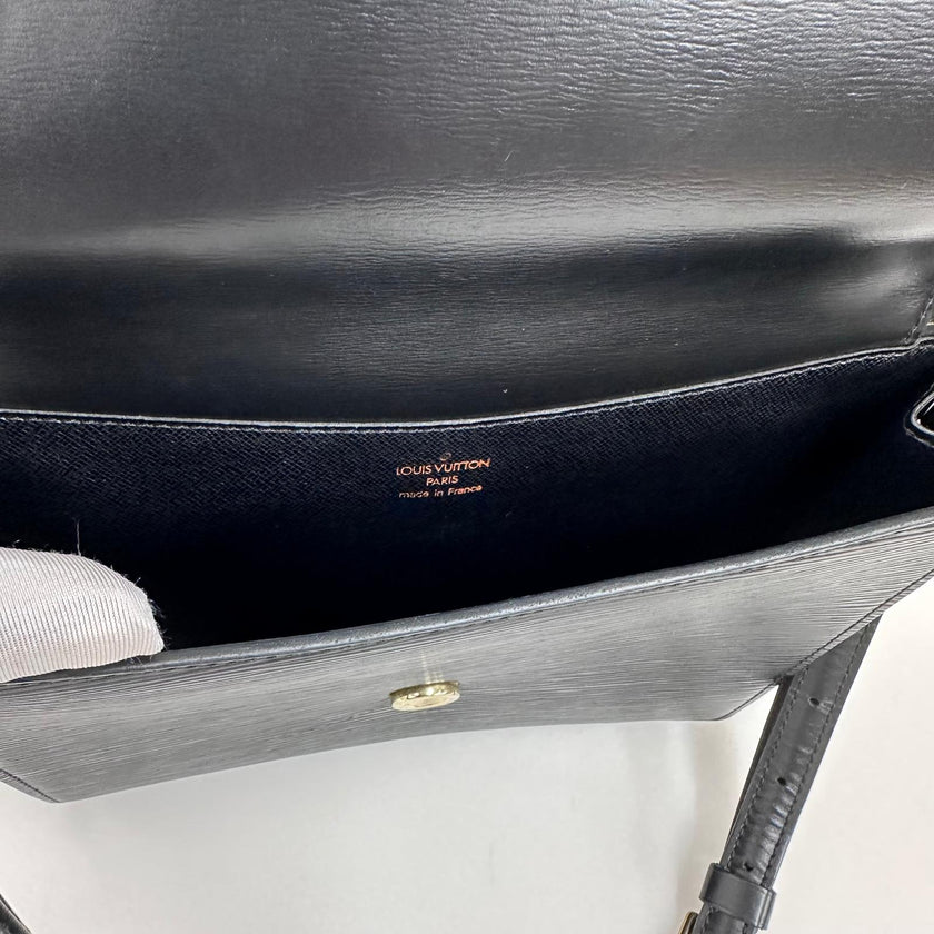 Louis Vuitton Borsa a spalla Grenelle Epi Noir Vintage anni 90