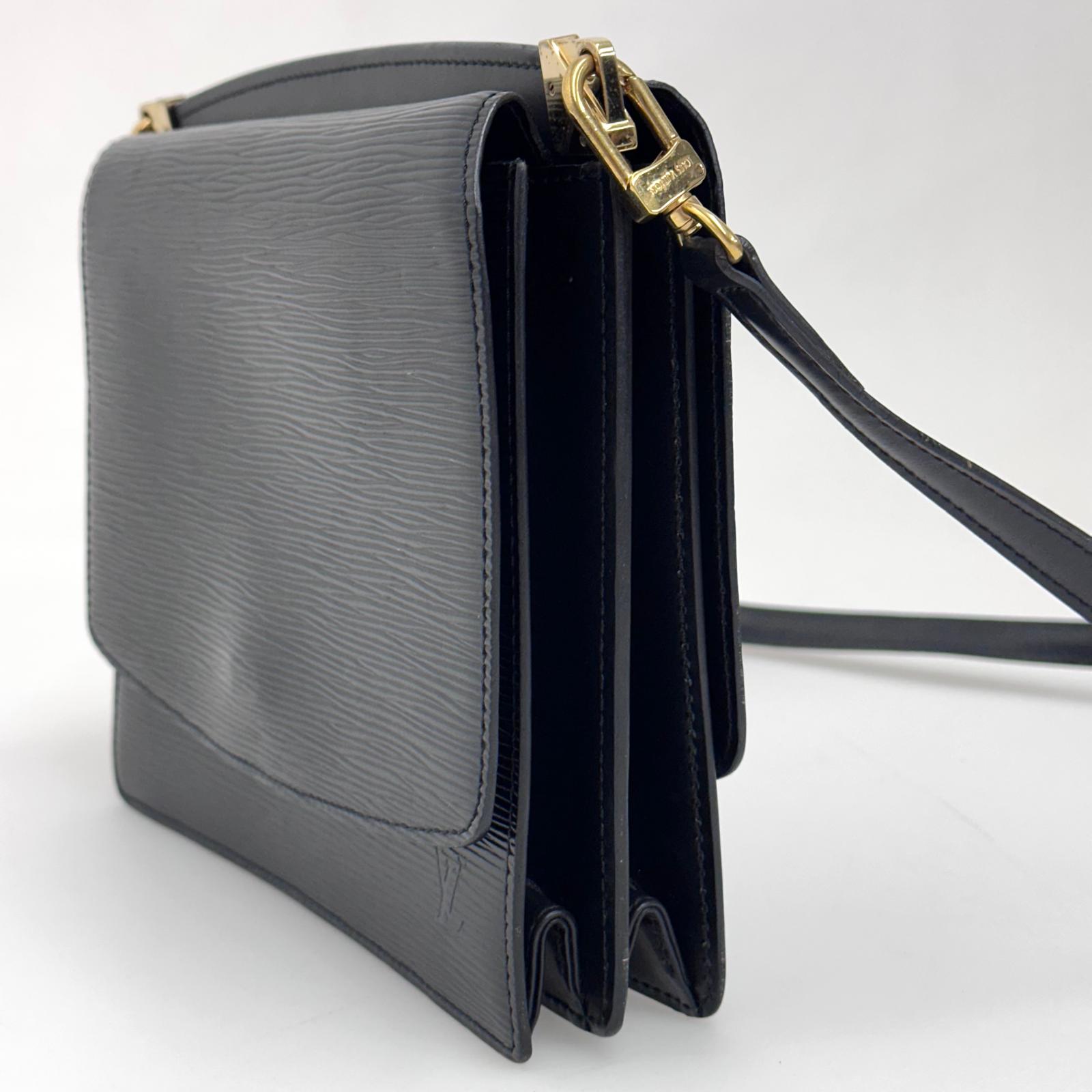 Louis Vuitton Borsa a spalla Grenelle Epi Noir Vintage anni 90