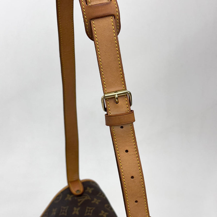 Louis Vuitton Borsa a spalla Saumur 35 Monogram
