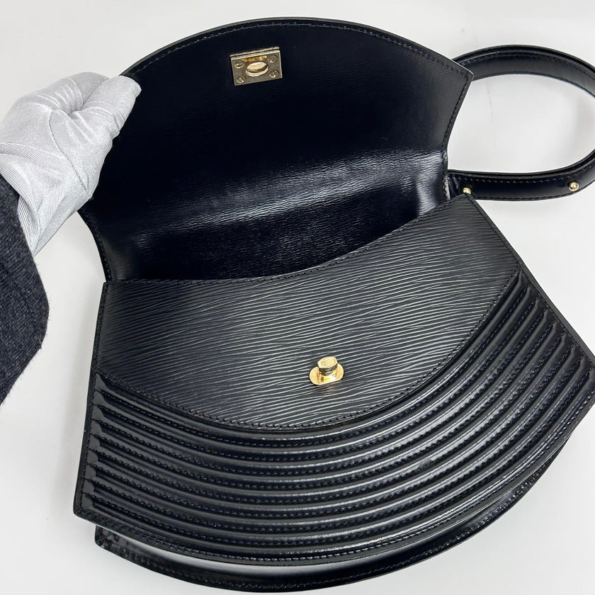 Louis Vuitton Borsa a spalla Tilsitt Epi nera