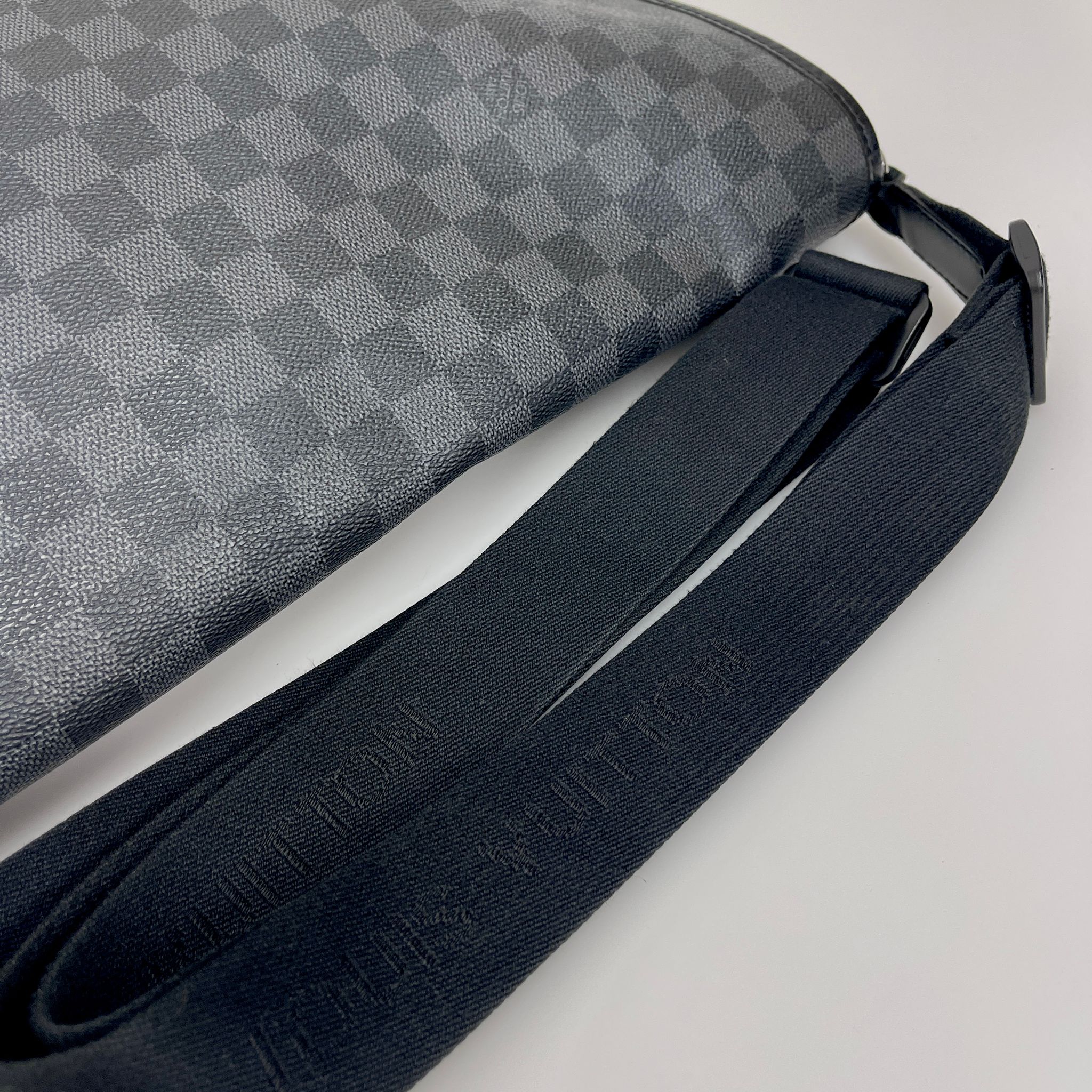 Louis Vuitton Cartella da Lavoro Daniel GM Damier Graphite
