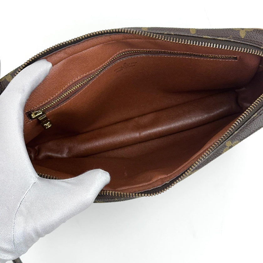 Louis Vuitton Clatch Marly Dragonne GM in tela Monogram