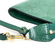 Louis Vuitton Pochette Accessoires in pelle Epi verde