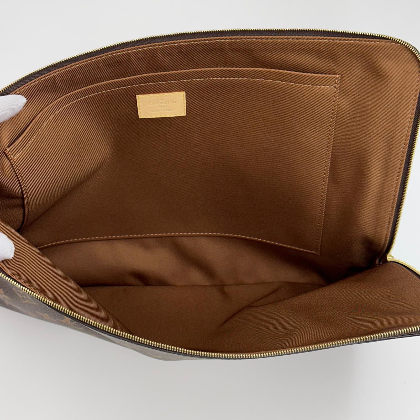 Louis Vuitton Pochette Portadocumenti Monogram in Tela Monogram