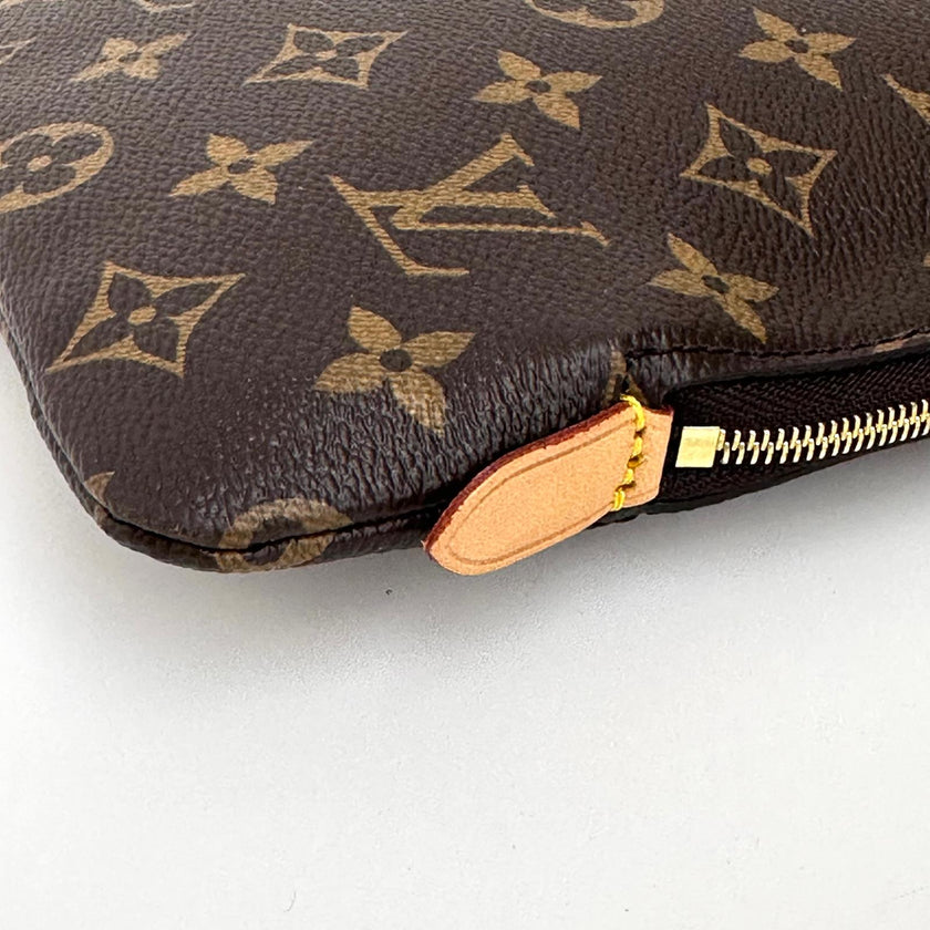 Louis Vuitton Pochette Portadocumenti Monogram in Tela Monogram