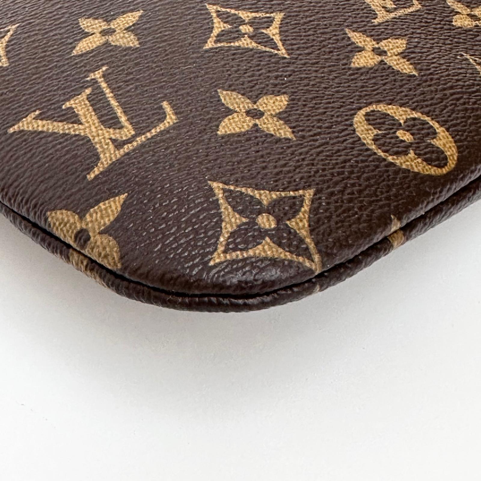 Louis Vuitton Pochette Portadocumenti Monogram in Tela Monogram