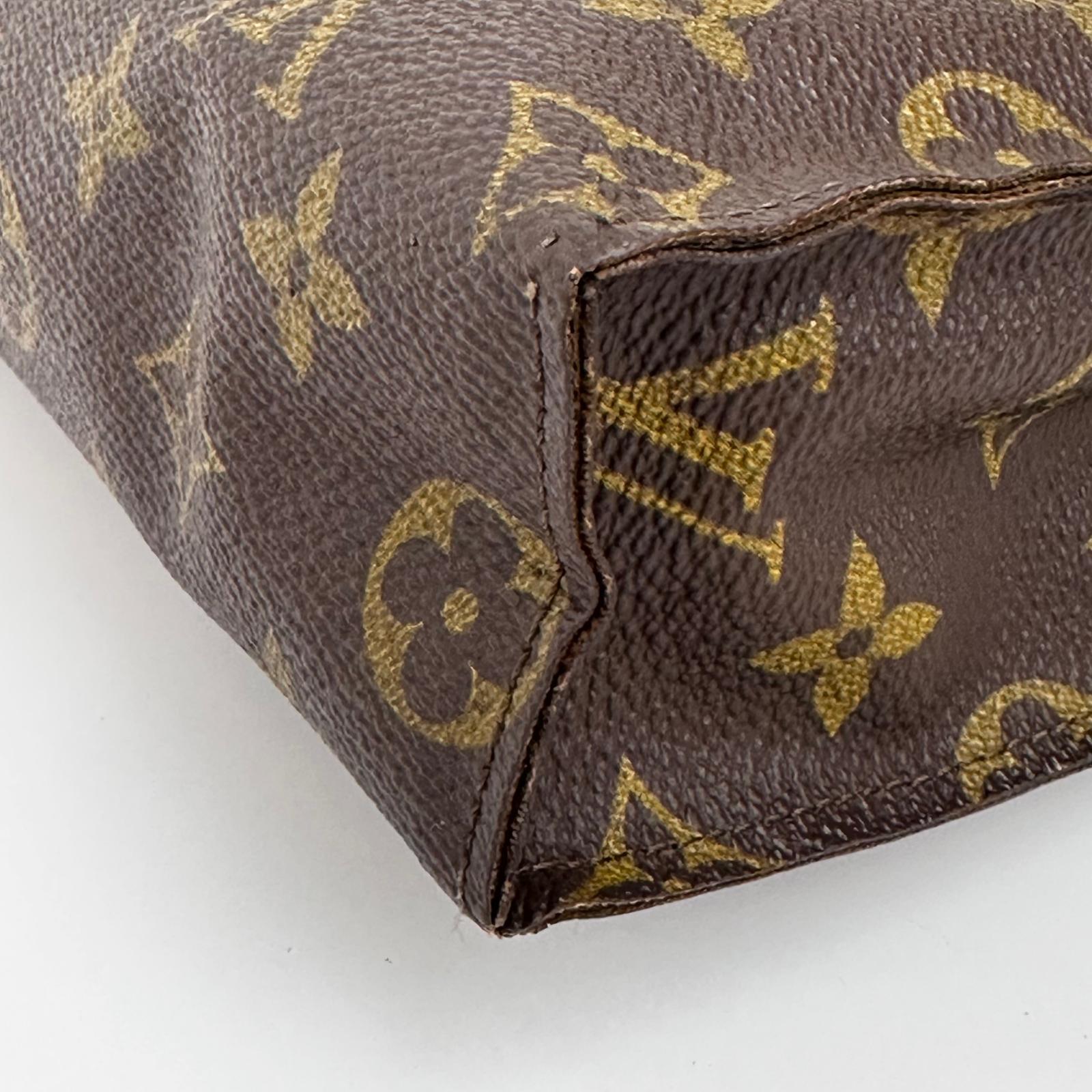 Louis Vuitton Pochette Trousse Toilette 26 in Tela Monogram