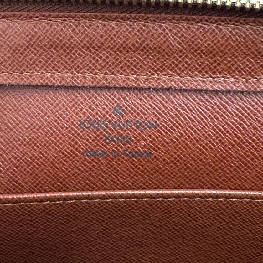 Louis Vuitton Pochette a mano Monogram Orsay
