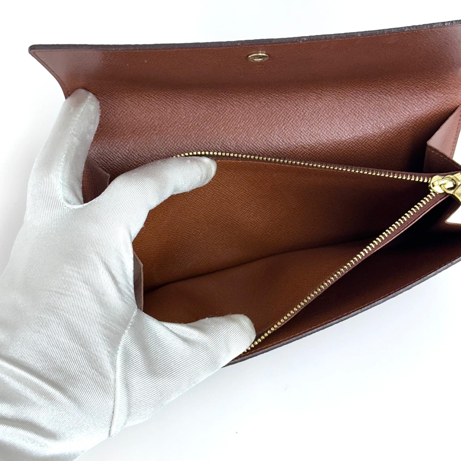 Louis Vuitton Portafoglio Émilie Monogram