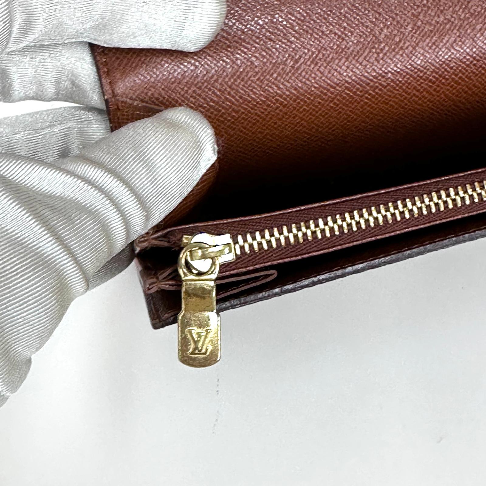 Louis Vuitton Portafoglio Émilie Monogram