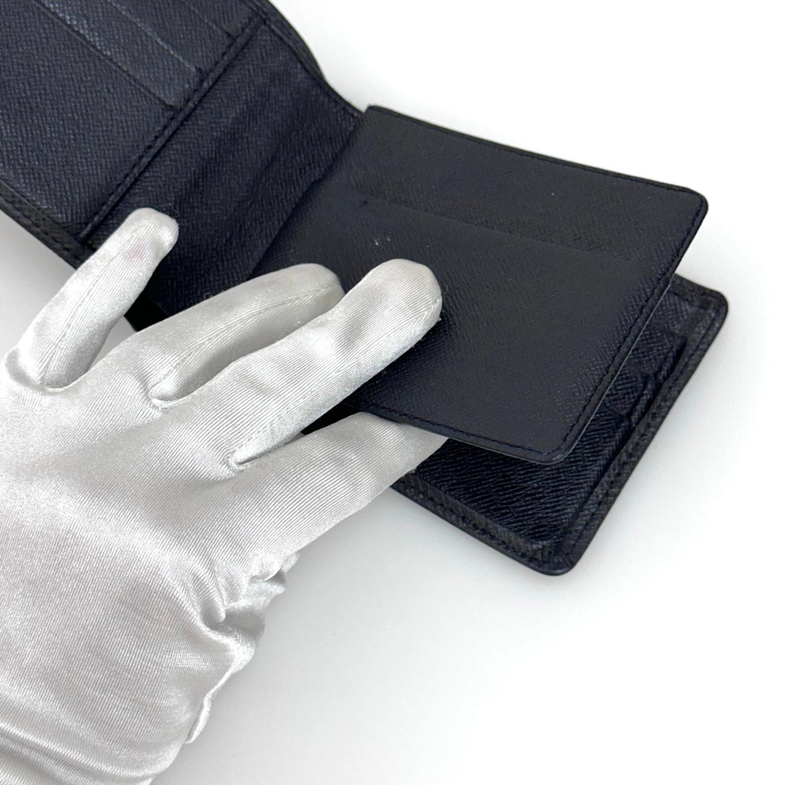 Louis Vuitton Portafoglio Multiple in pelle Taïga nero