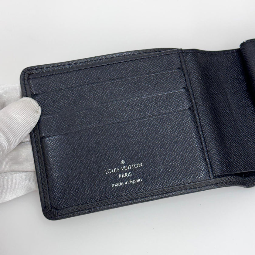 Louis Vuitton Portafoglio Multiple in pelle Taïga nero