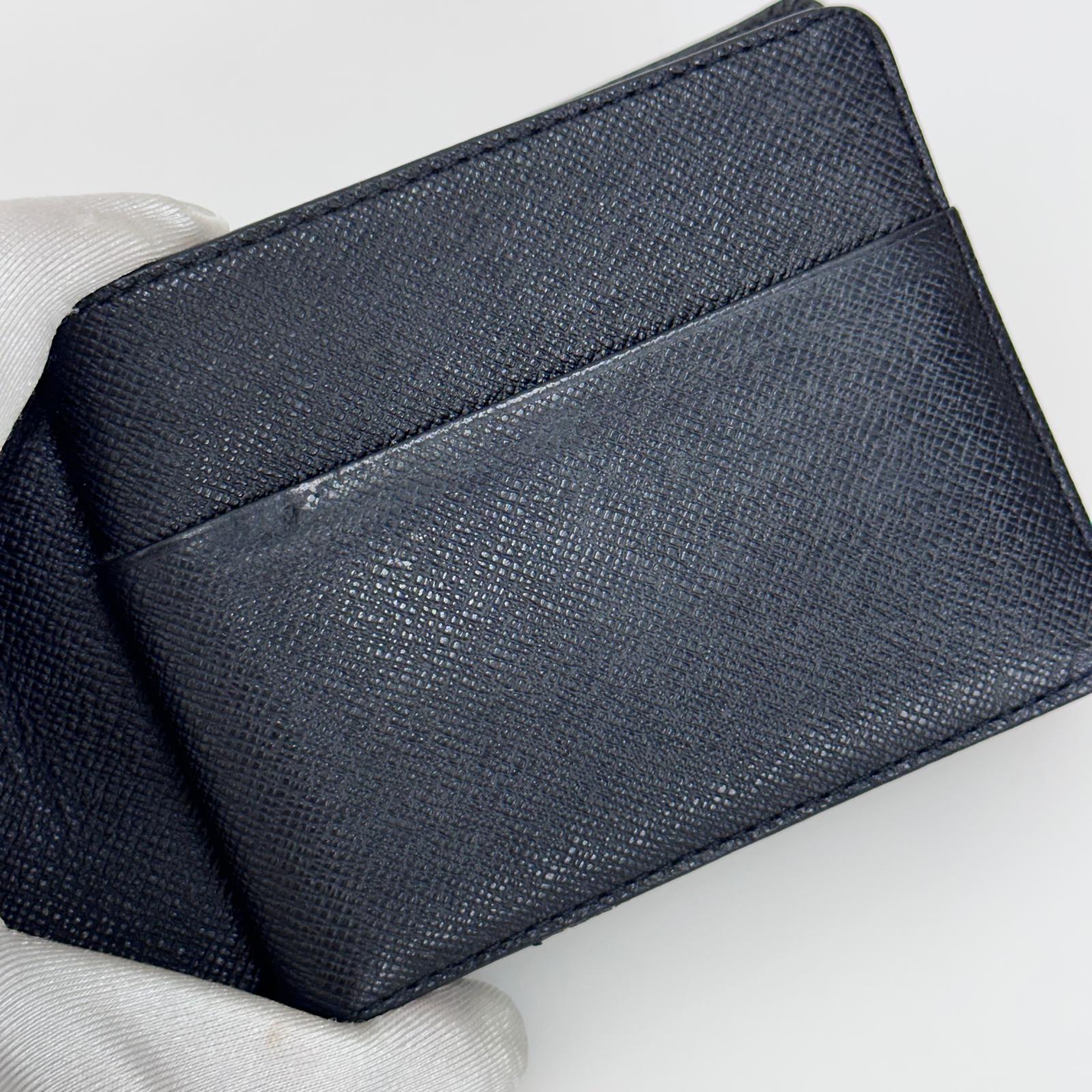 Louis Vuitton Portafoglio Multiple in pelle Taïga nero