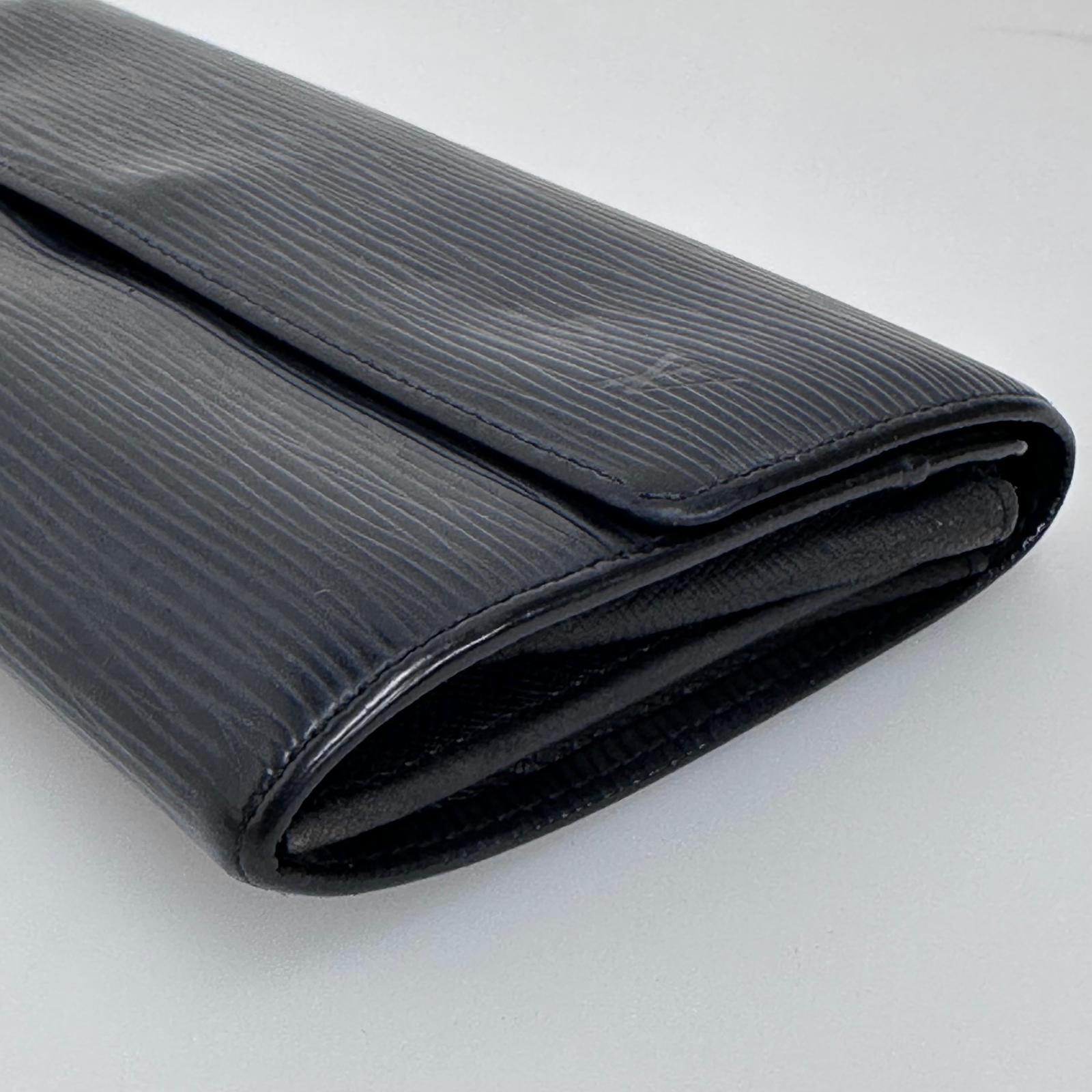 Louis Vuitton Portafoglio Sarah in pelle Epi nera