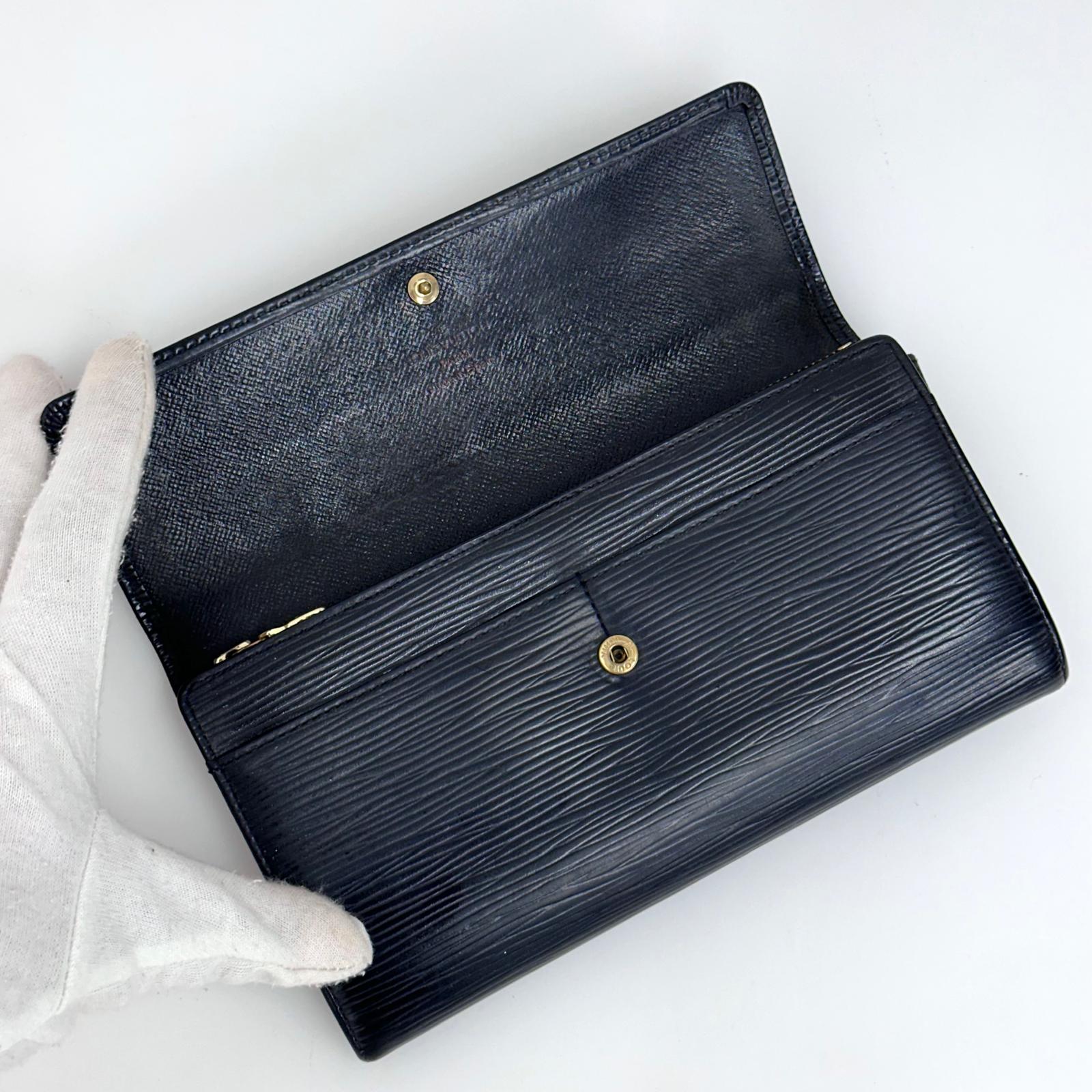Louis Vuitton Portafoglio Sarah in pelle Epi nera