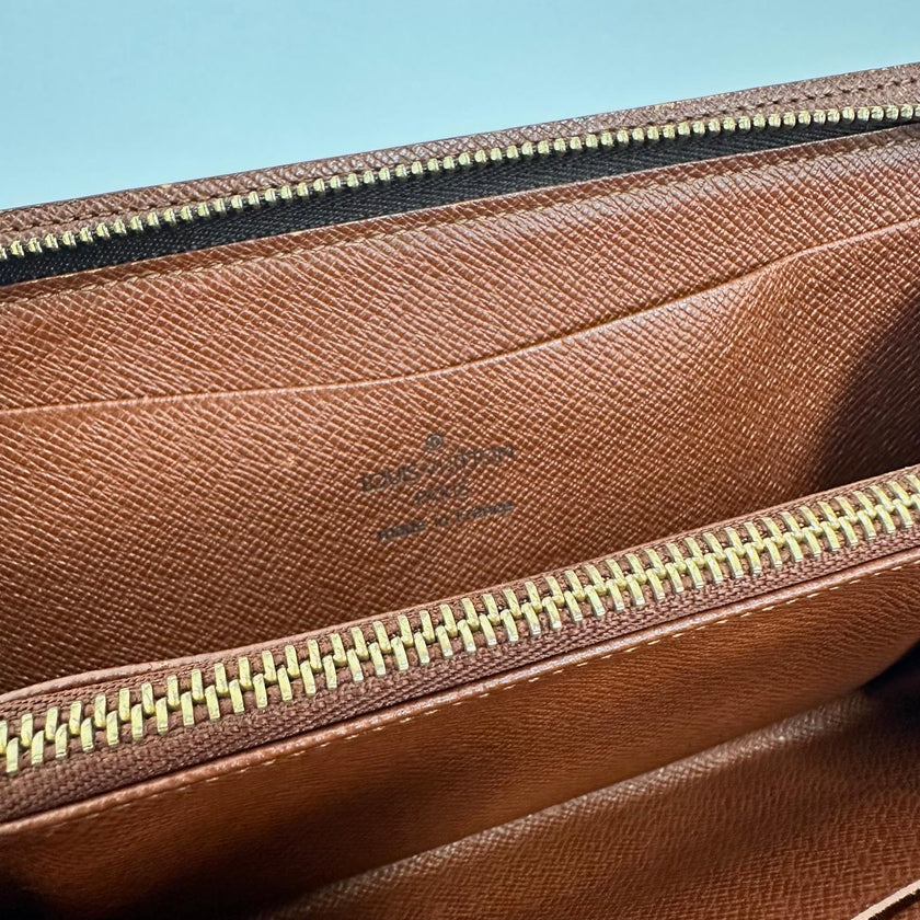 Louis Vuitton Portafoglio Zippy Monogram