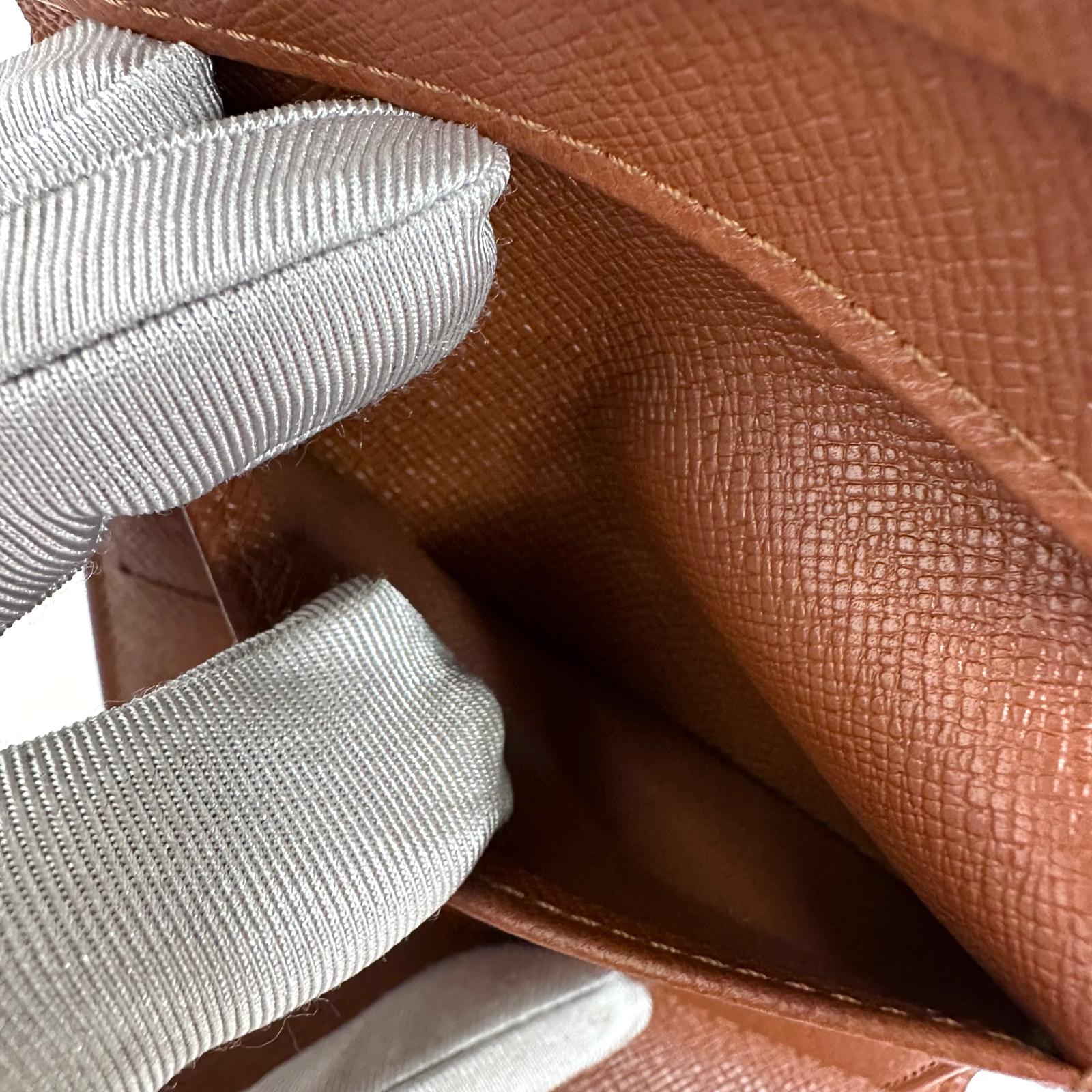 Louis Vuitton Portafolgio Bifold Monogram