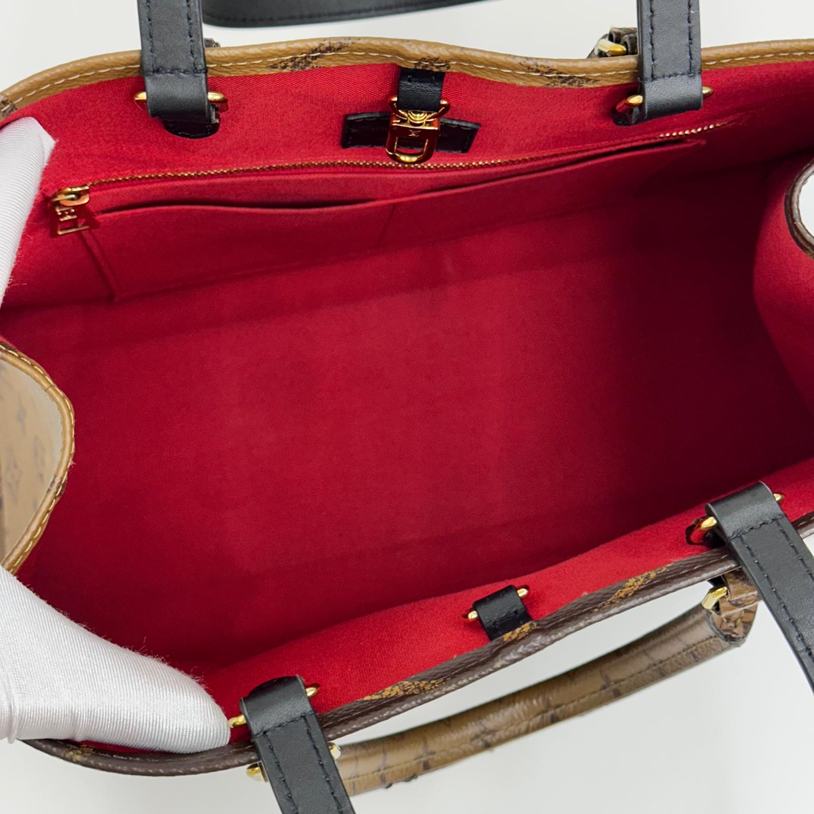 Louis Vuitton borsa a spalla OnTheGo MM Monogram Reverse