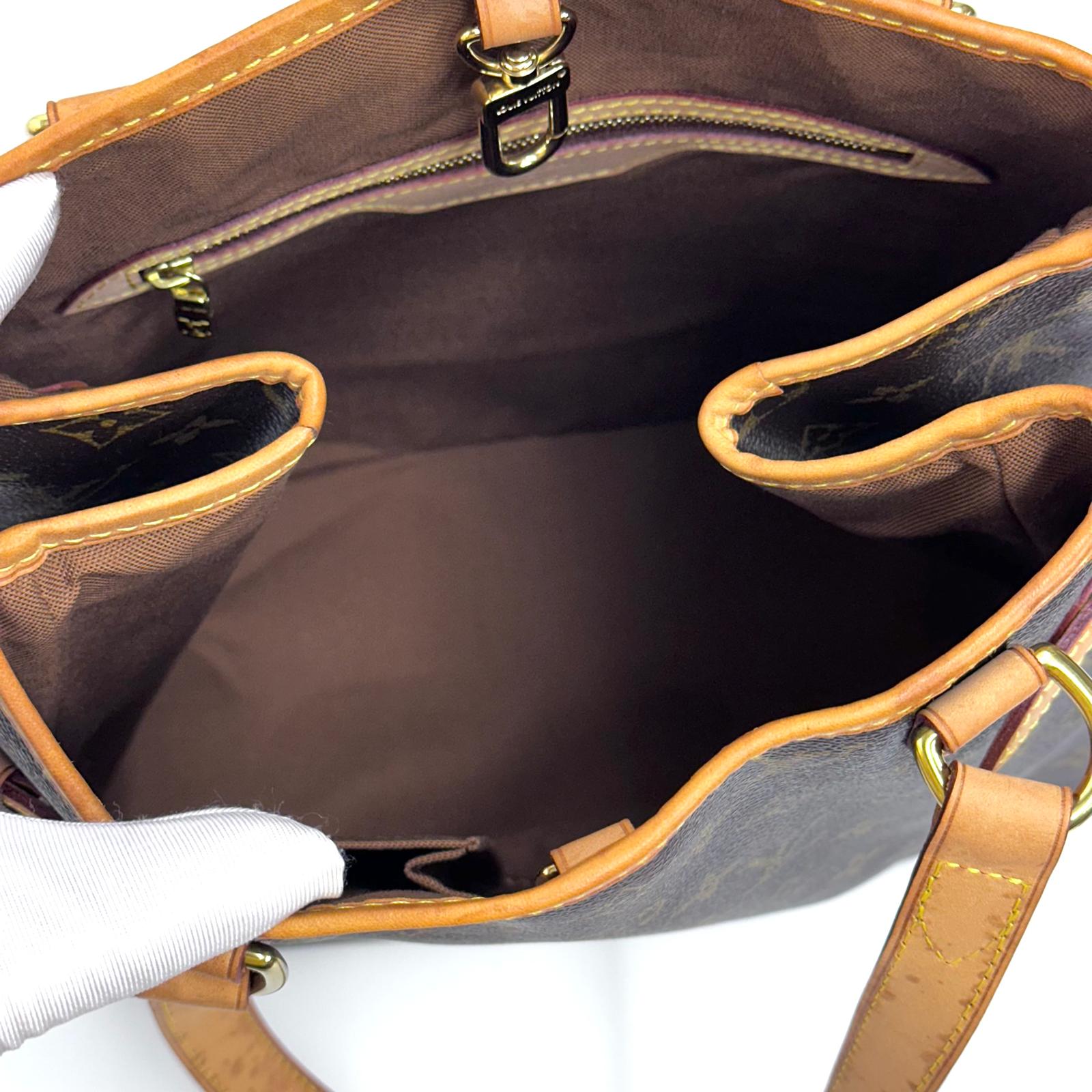 Louis Vuitton Batignolles Vertical in Tela Monogram