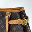 Louis Vuitton Batignolles Vertical in Tela Monogram