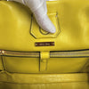 Miu Miu Borsa Shopper a Tracolla in Pelle Gialla