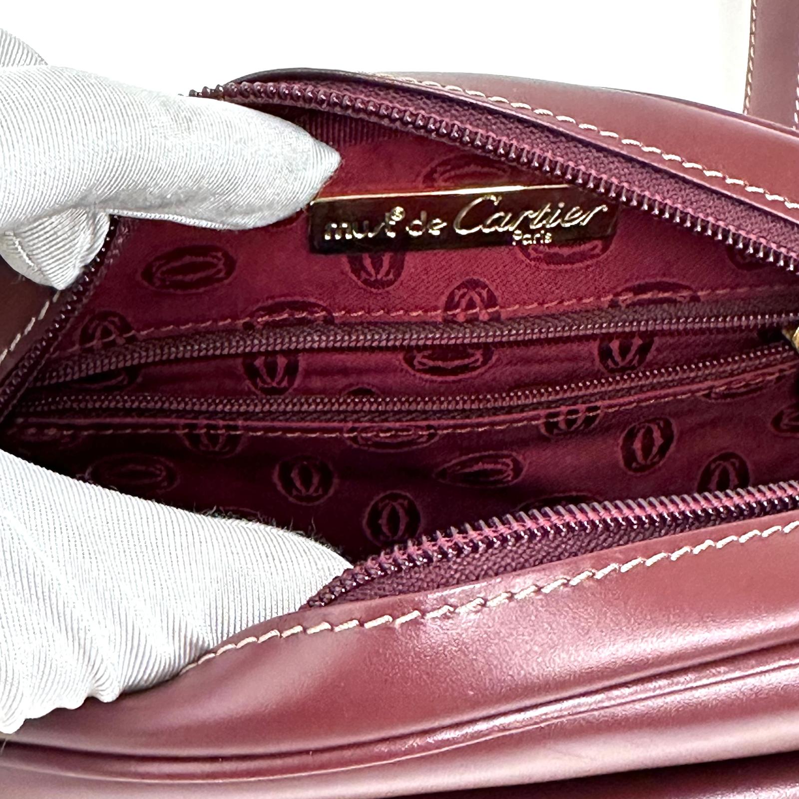 Must de Cartier Borsa a tracolla in pelle bordeaux