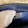 Prada Borsa Galleria Large Bluette in Saffiano Lux a tracolla