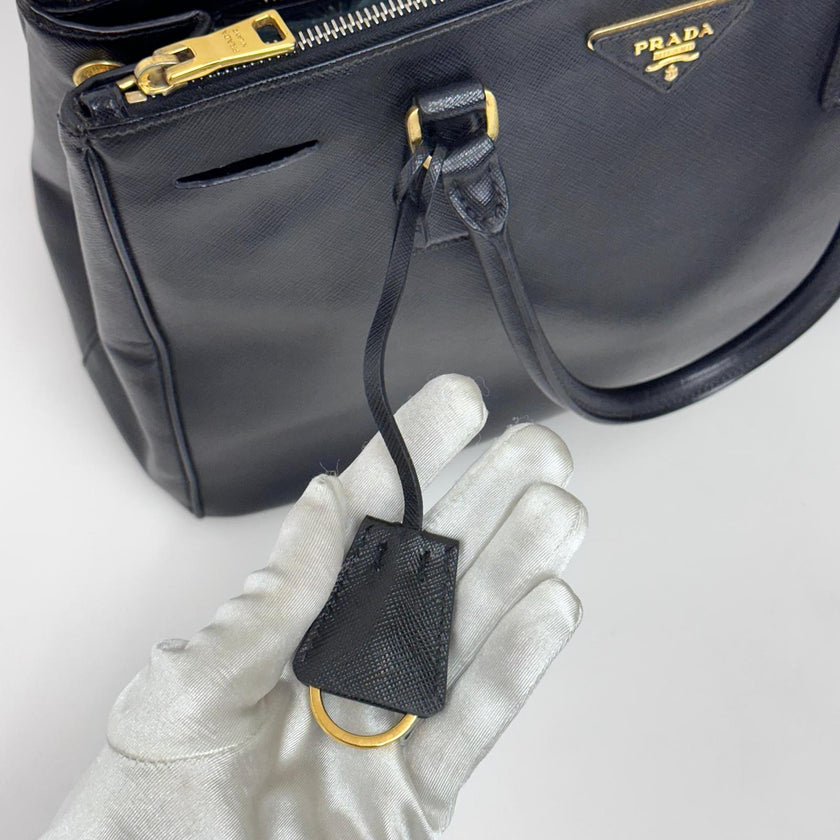 Prada Borsa Galleria Large in Pelle Saffiano Nera
