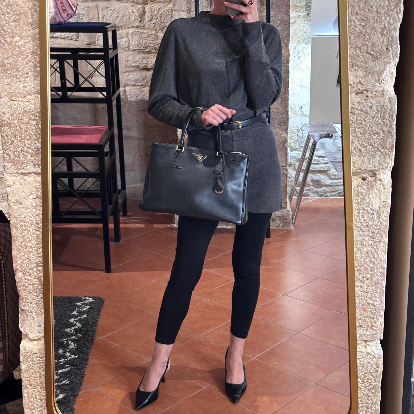 Prada Borsa Galleria Large in Pelle Saffiano Nera