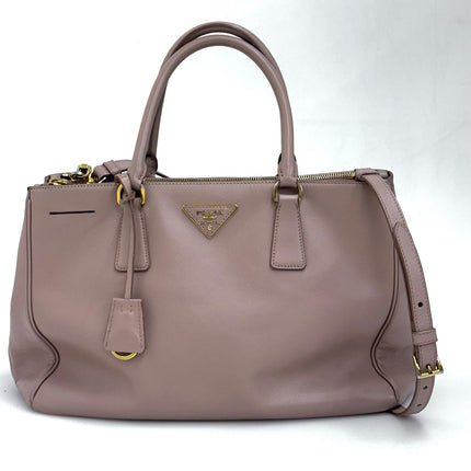 Prada Borsa Galleria Large in Saffiano Lux Cipria