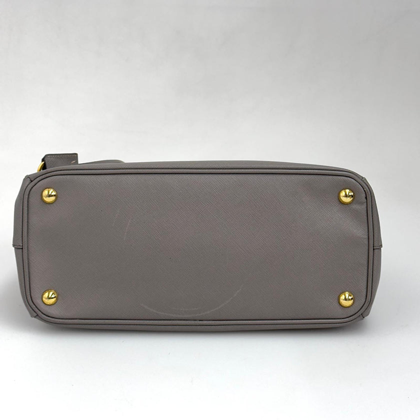 Prada Borsa Galleria Medium Saffiano Lux Pomice