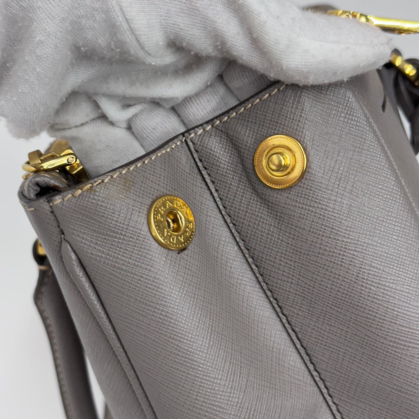 Prada Borsa Galleria Medium Saffiano Lux Pomice