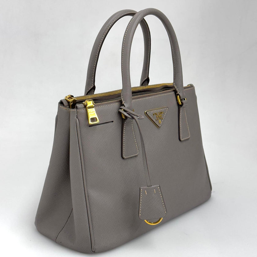 Prada Borsa Galleria Medium Saffiano Lux Pomice