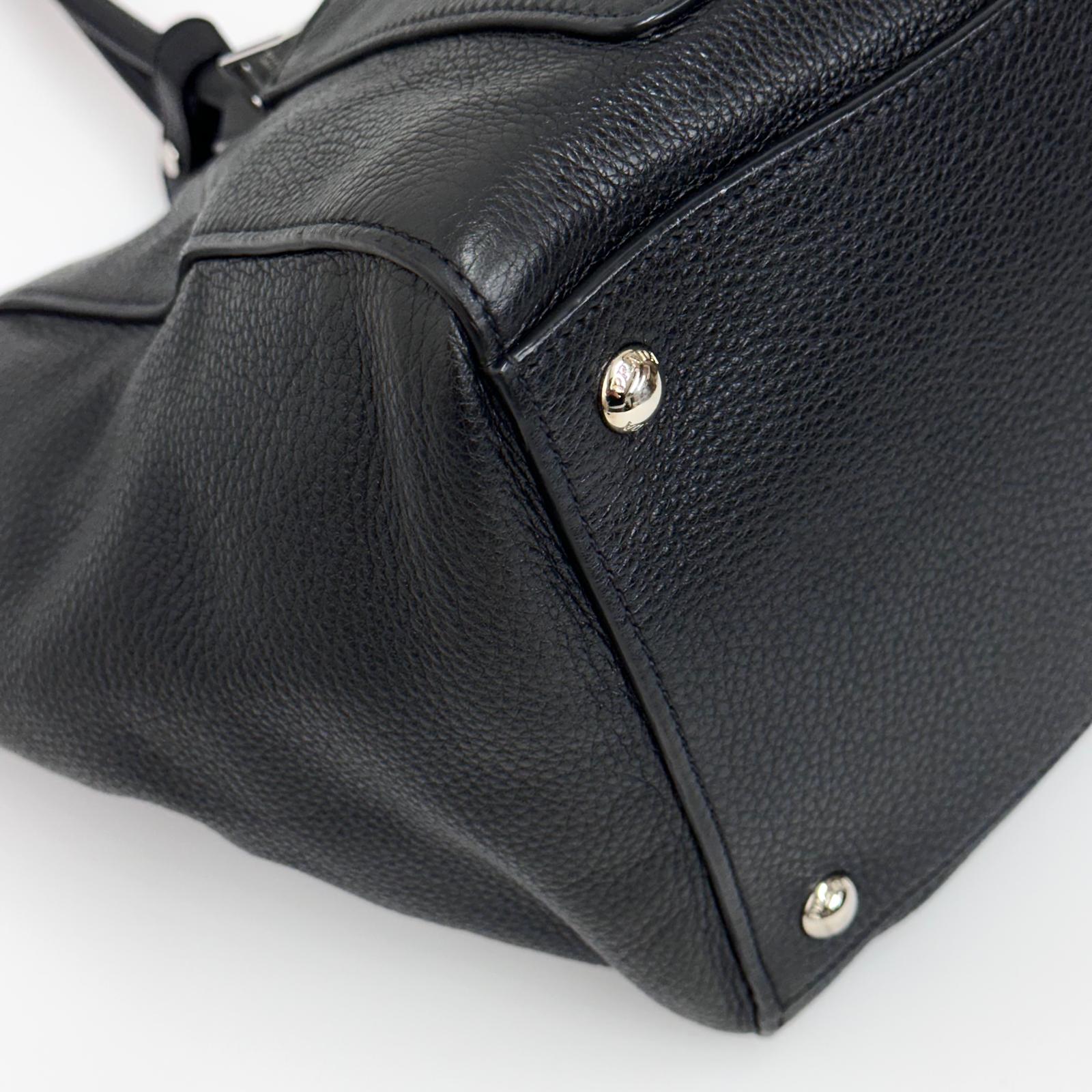 Prada Borsa Shopper a due vie in pelle Vitello Daino nera