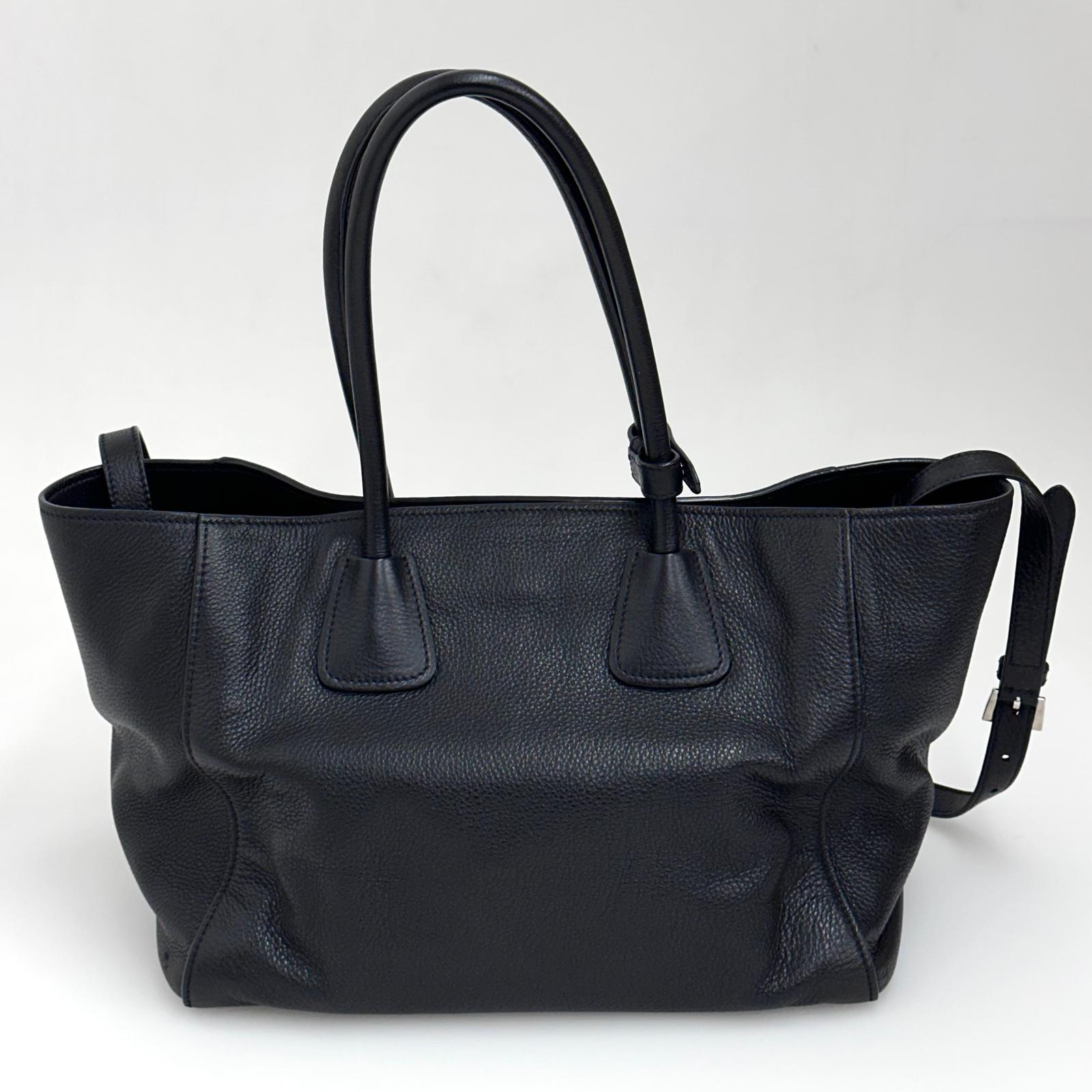 Prada Borsa Shopper a due vie in pelle Vitello Daino nera