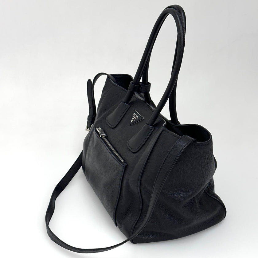 Prada Borsa Shopper a due vie in pelle Vitello Daino nera