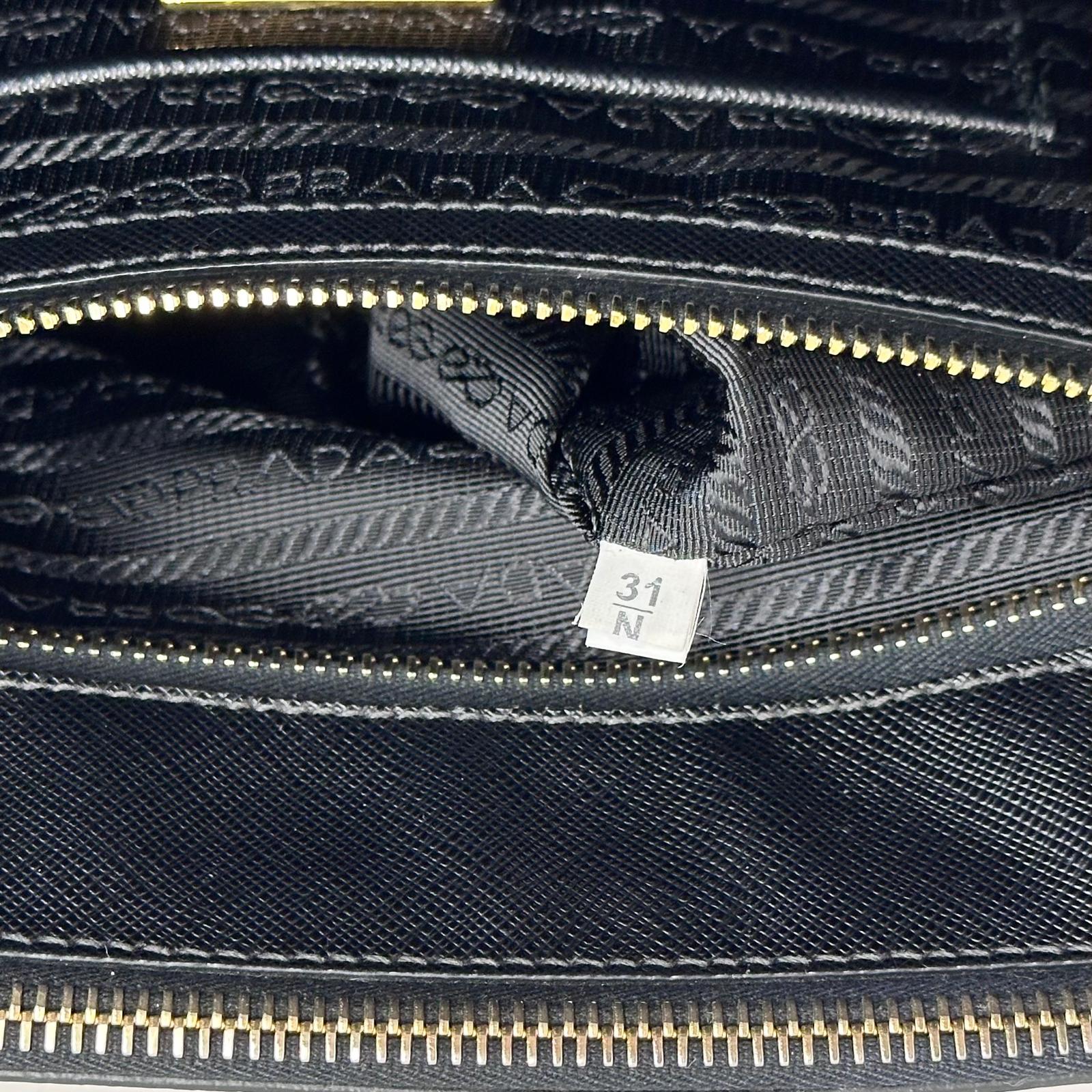 Prada Borsa a mano Galleria Large Saffiano Lux Nera