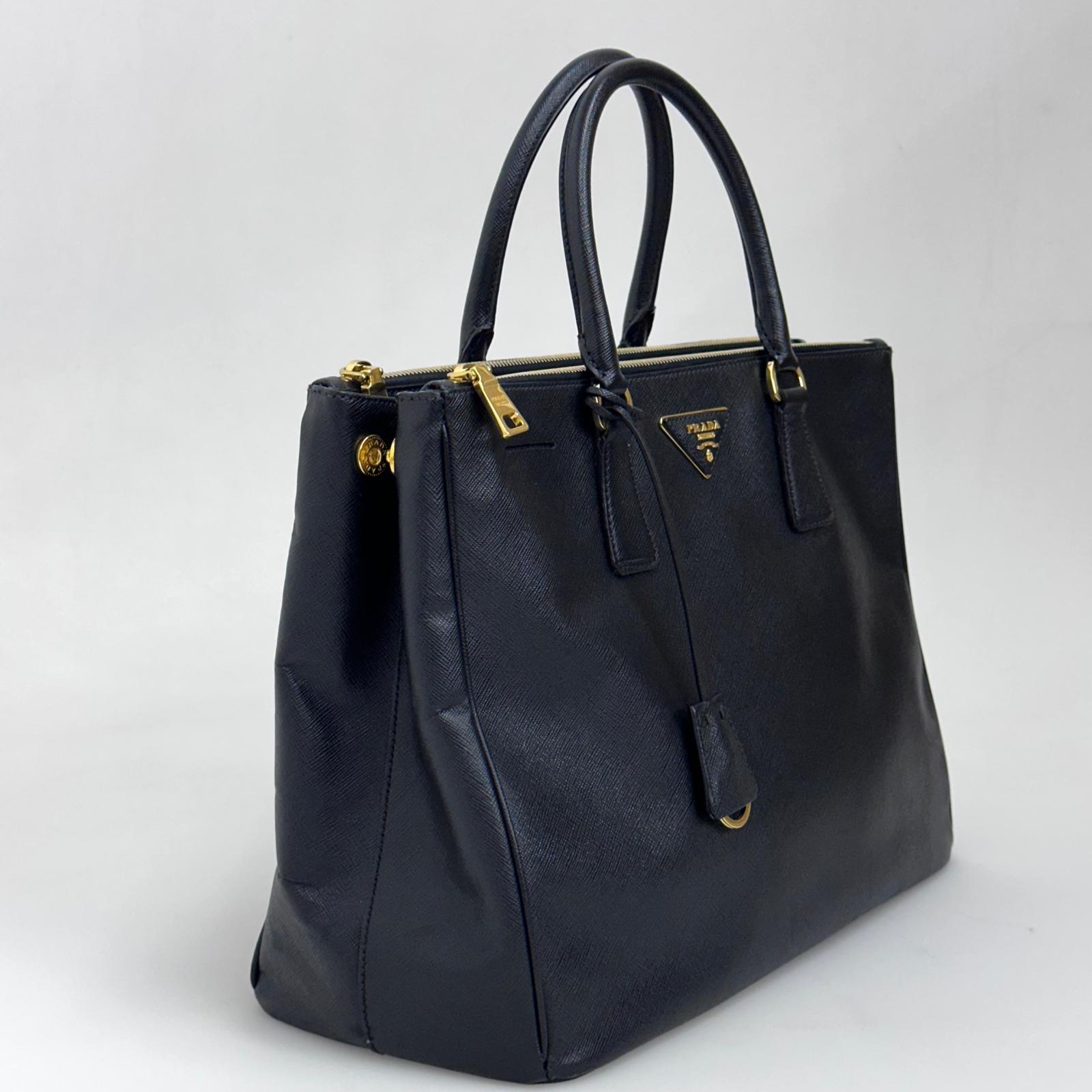 Prada Borsa a mano Galleria Large Saffiano Lux Nera