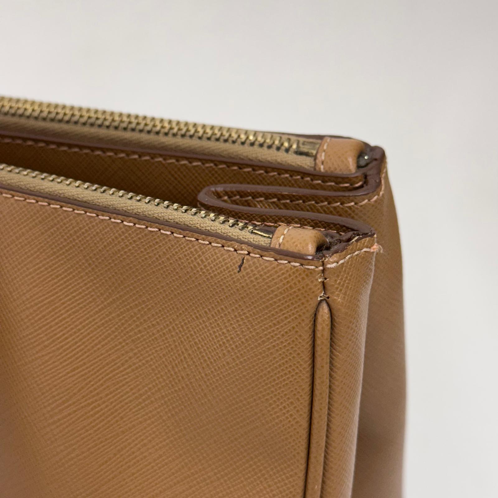 Prada Borsa a mano Galleria Large in pelle Saffiano Lux color Caramel