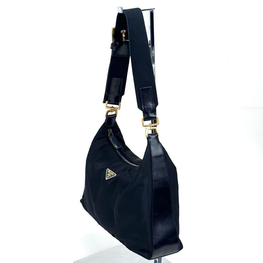 Prada Borsa a spalla Hobo in nylon nero