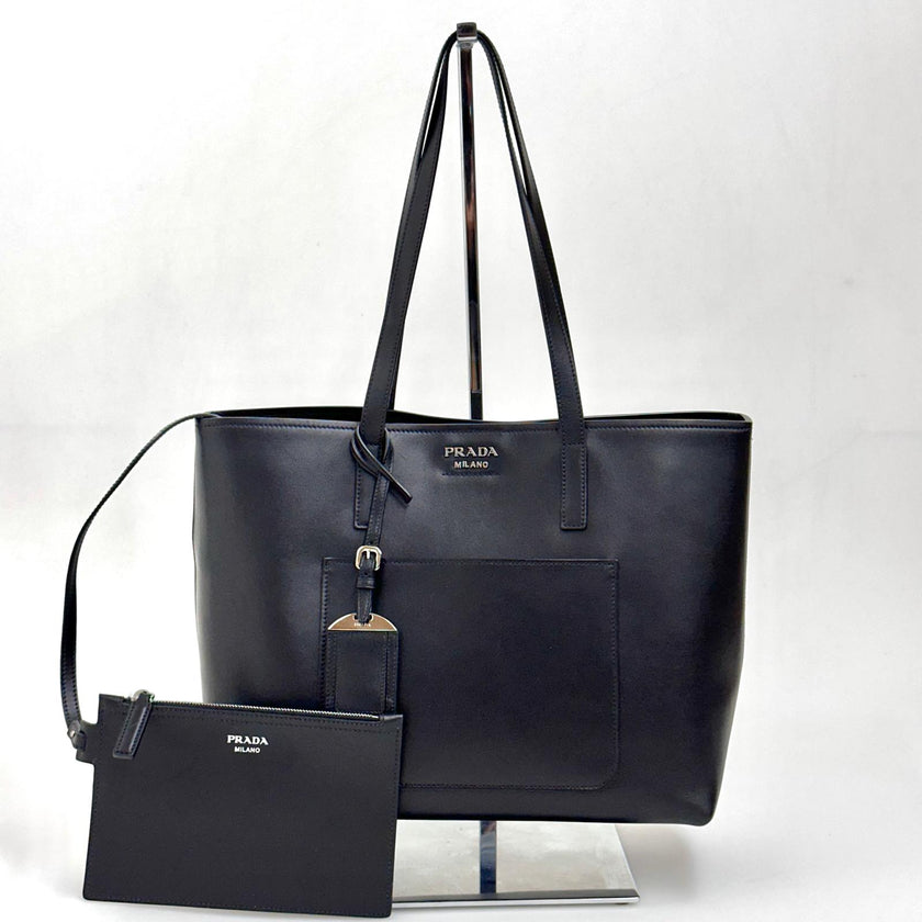Prada Shopping Tote in Pelle Nera con Pochette Coordinata
