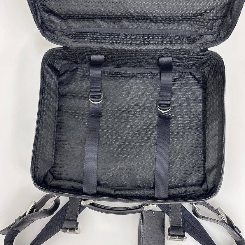 Prada Vintage Borsa da Viaggio in Nylon e Pelle Saffiano Nera