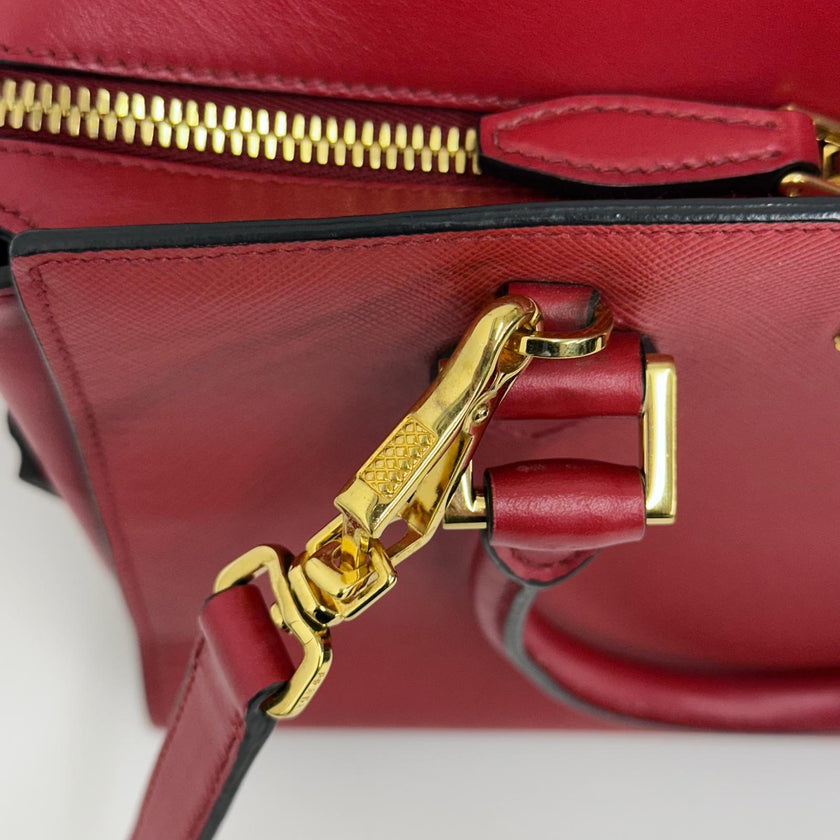 Prada borsa a mano Soft Calf Saffiano Fuoco con tracolla