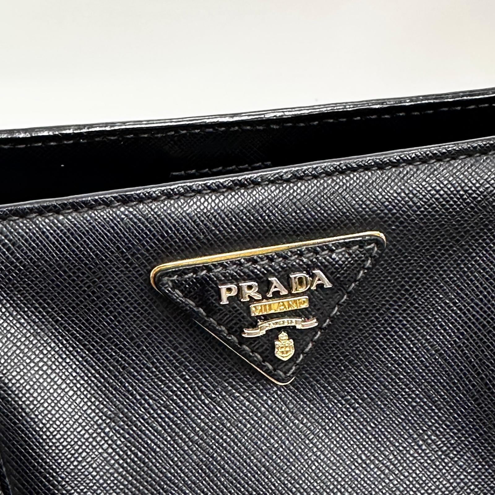 Prada borsa a mano e tracolla Galleria Large in pelle Saffiano nera