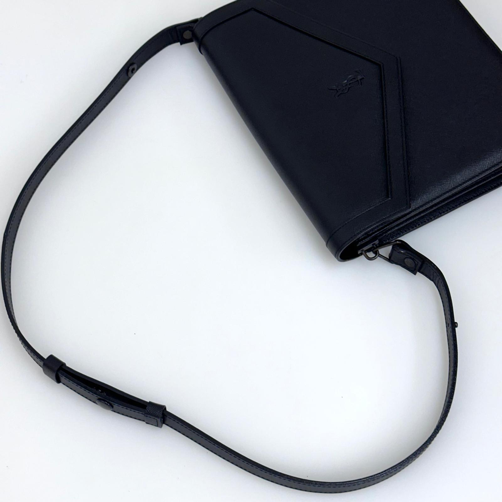 Saint Laurent Borsa Cassandre Vintage a spalla in pelle Saffiano nera